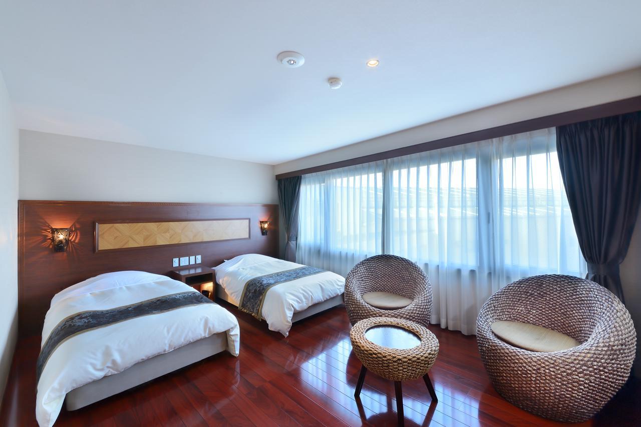 Uminoyasuragi Hotel Ryugu Kami Amakusa Exterior photo