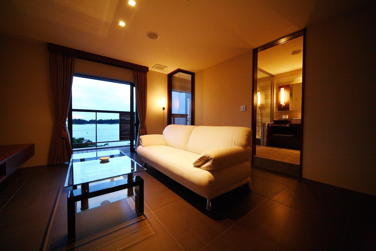Uminoyasuragi Hotel Ryugu Kami Amakusa Exterior photo