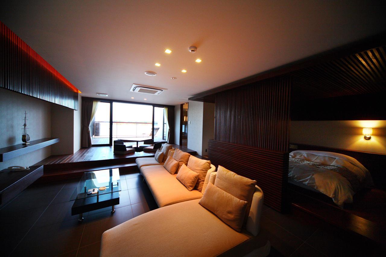 Uminoyasuragi Hotel Ryugu Kami Amakusa Exterior photo