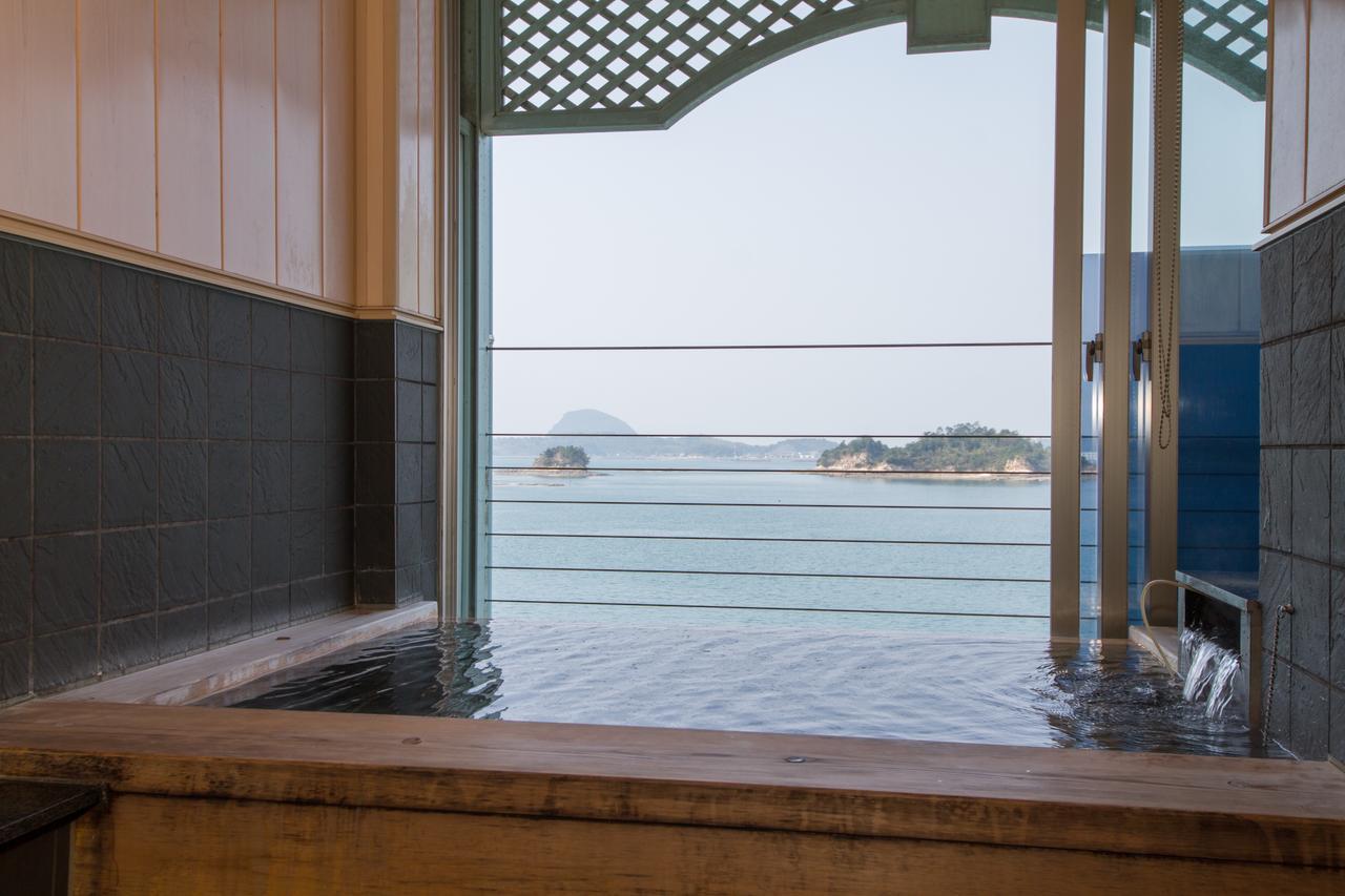 Uminoyasuragi Hotel Ryugu Kami Amakusa Exterior photo